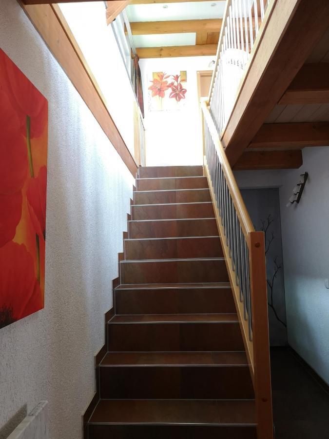 Ferienhaus Wernfels - Fraenk. Seenland Spalt Bagian luar foto